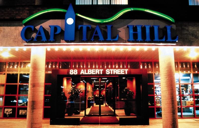 Capital Hill Hotel & Suites オタワ エクステリア 写真